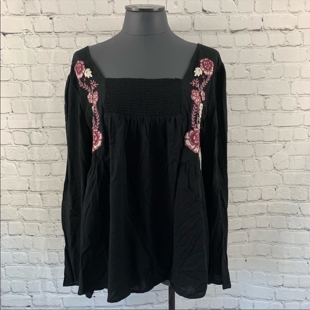 CHARMING CHARLIE S Black Embroidered Smocked Boho Top Squared Neckline Bell NWT